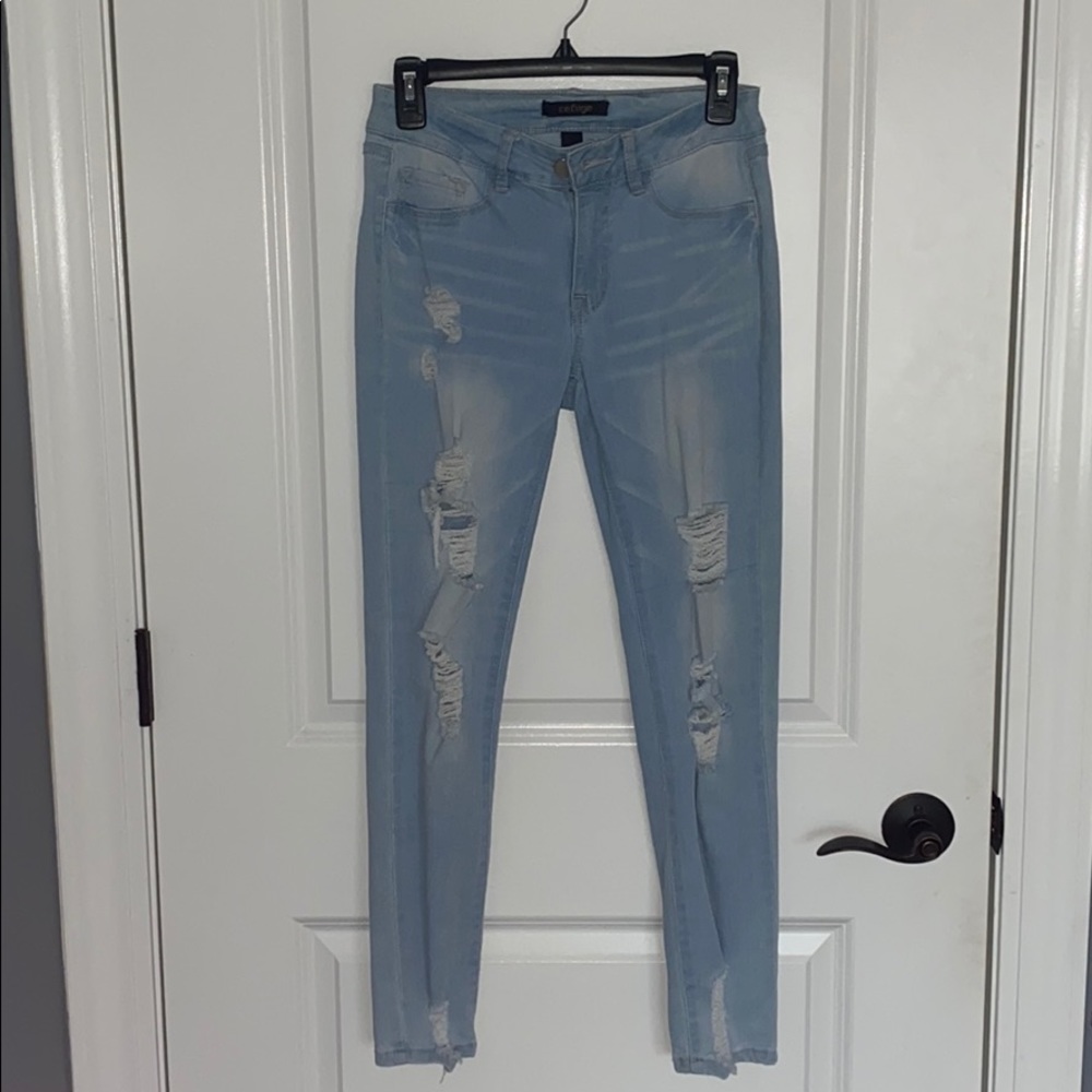 Light blue ripped skinny jeans